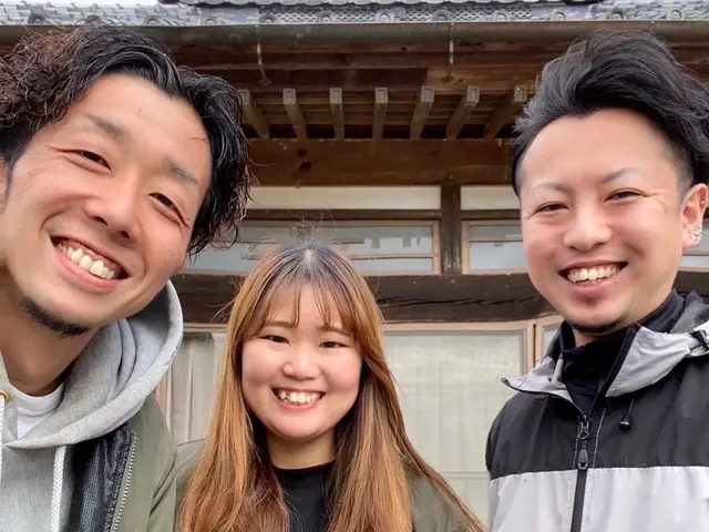 安全面、害虫面、近隣への配慮の為の剪定、伐採。笑顔で対応します！サービスの画像