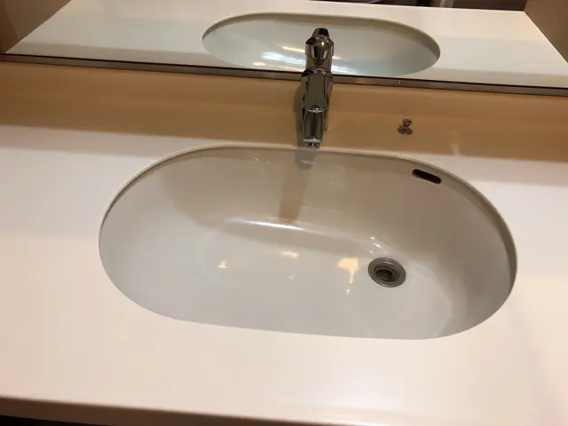 ★☆プロの女性スタッフに「コロナ対策：マスク着用」クリーニングお任せ下さい。サービスの画像