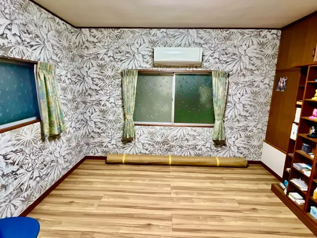 素敵なアクセントクロスの提案可能！雰囲気をガラッと変えてお洒落な空間に☆サービスの画像