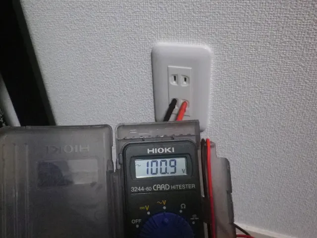 新築住宅の電気工事一式も請負う当店が行うコンセント、スイッチ交換、増設工事サービスの画像