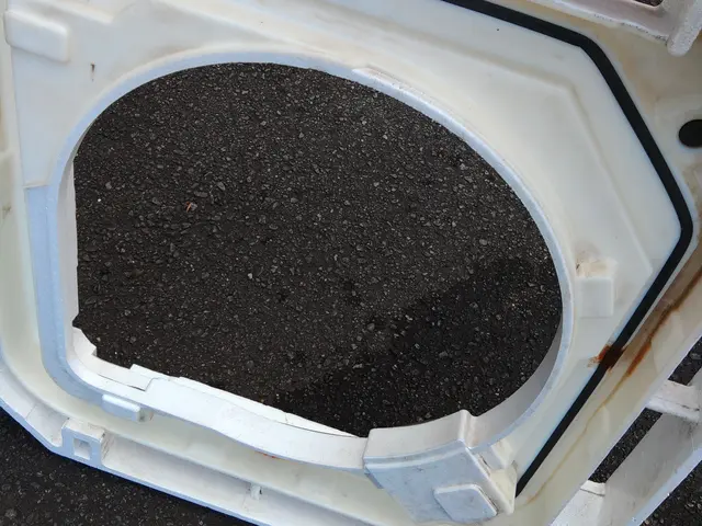 天井埋め込みエアコン四方向　丁寧・信頼のおける対応☆保険加入☆サービスの画像