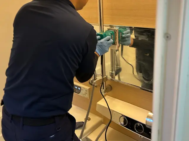 ◆駐車0円◆追加料金無し◆同日作業に限りエアコン1台7,000円でお掃除します◎サービスの画像