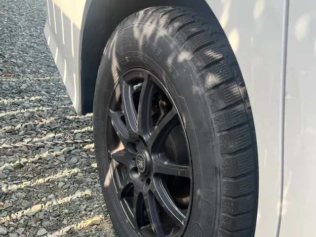 【その“ちょっと面倒”プロにぜんぶおまかせ！】タイヤ交換おまかせください！サービスの画像