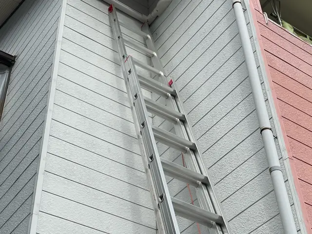 土曜日の午後・日曜日・祝日のみ対応です。お問い合わせからお願いします。サービスの画像