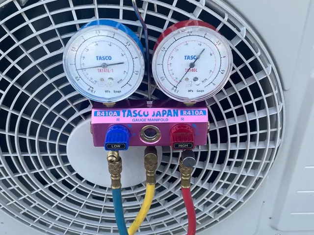 土曜日の午後・日曜日・祝日のみ対応です。お問い合わせからお願いします。サービスの画像