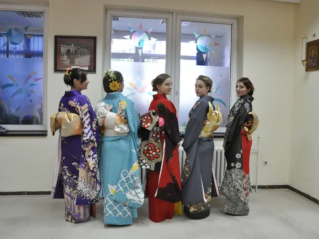 着物で良かったと思える一日をお届け◉ご自宅で気軽に快適に◉簡単なヘアーも承ります