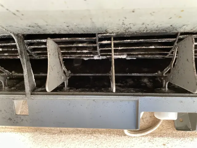 業界歴4年・2000台以上の実績！カビ、匂いが気になったらプロにお任せくださいサービスの画像