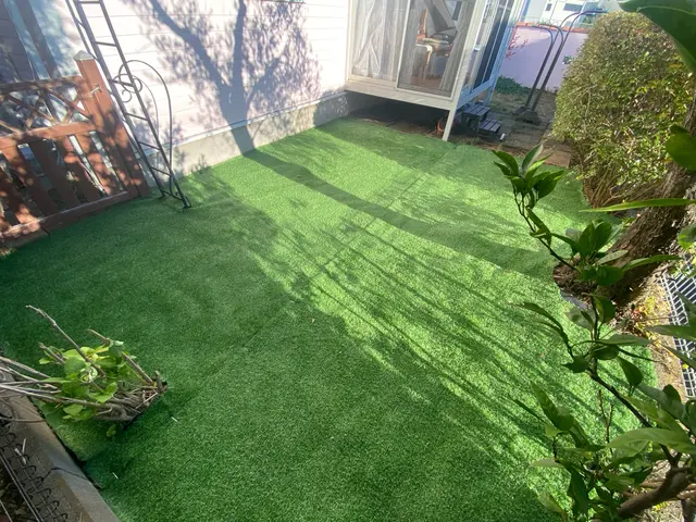 プロの技術で安心で見栄えよくお手入れ不要のお庭づくり致します！サービスの画像