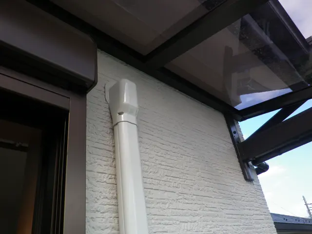 量販店の工事歴10年以上 非喫煙 工事保険加入済 工事保証1年丁寧な工事をしますサービスの画像