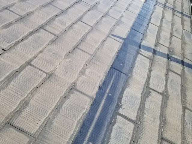 【10年以上の施工実績あり】安心の損害保険加入済み◎塗装は当店へお任せください！サービスの画像