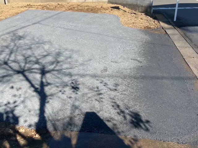 【砂利敷き】現地見積り無料です！予約に空きが無い場合でも調整が可能です！サービスの画像