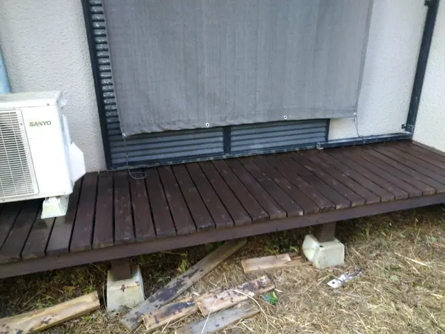 即日対応可　ウッドデッキ修理サービスの画像