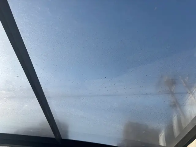 安心のカーポート清掃！くすみを落として、明るさ復活！サービスの画像