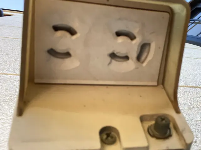 福岡市【屋外用防水コンセントの修理・交換】プロの電気工事士が直接施工で安心！サービスの画像