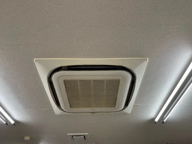 長年の実績、幾台ものエアコン取付！清潔とタイムリーな出張作業サービスの画像