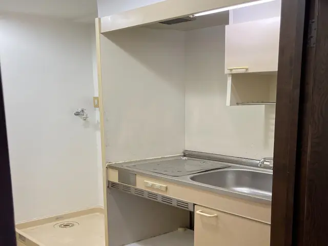 ◎予約から施工まで100%自社対応◎営業時間外も対応可◎安心の損害保険加入店サービスの画像