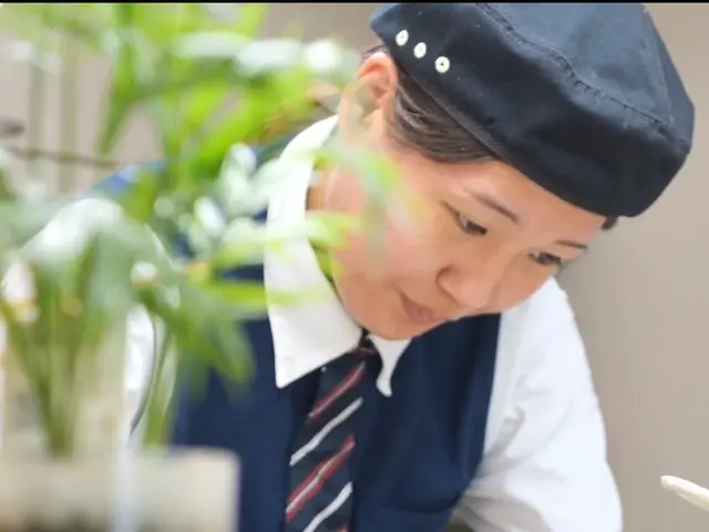 日野です。女性の方のみ日野指名可能です。リセット、大掃除でまとめてお任せくださいサービスの画像