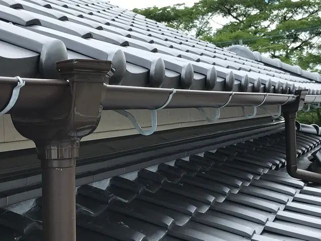 『強風、台風での破損、火災保険適用！』全メーカー対応。佐賀伊万里、早良区発サービスの画像