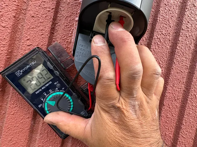 電気自動車　EVコンセント　ボックス付きタイプなど様々な工事に対応いたします！サービスの画像