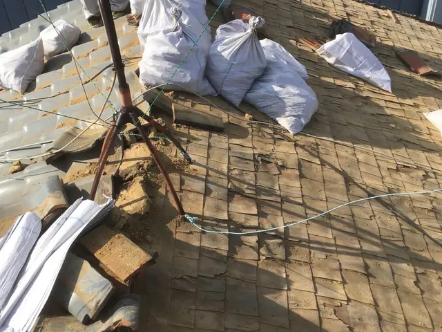 屋根修理　葺き替え工事サービスの画像