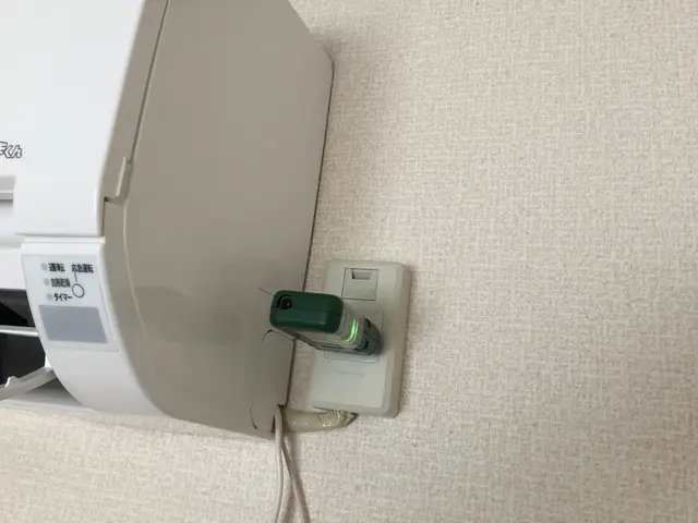 コンセント、スイッチ増設お任せください。エアコン専用コンセントも施工します。サービスの画像