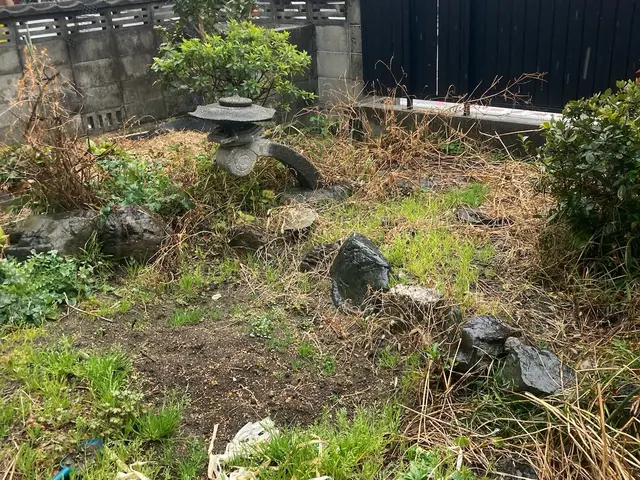 ★お庭☆アパート☆空き地★空き家の草刈りお任せくださいサービスの画像