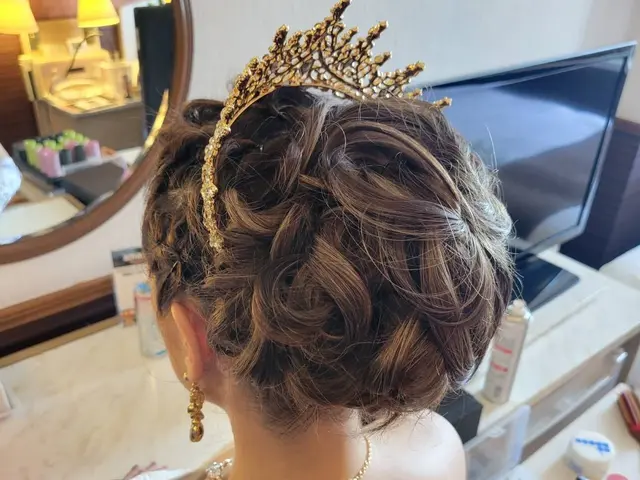 【業界歴14年】美容師☆ブライダル☆TV撮影経験有り☆着付け師範