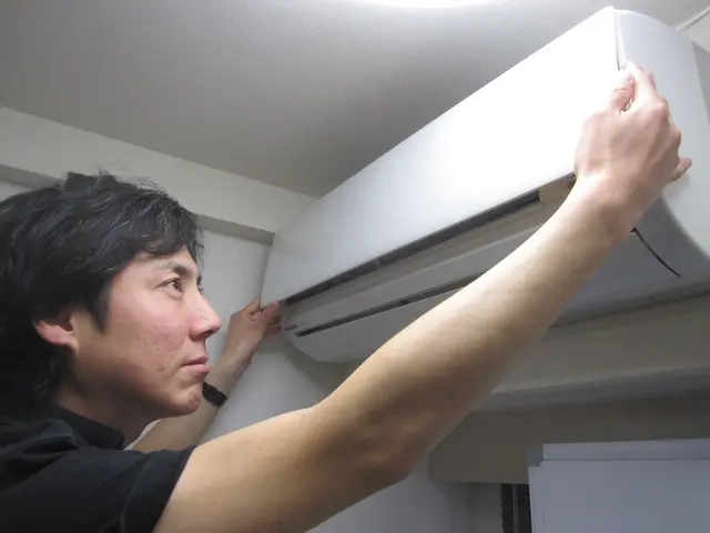 ★空室・原状回復専門店★不動産オーナー様へ室内の消臭・抗菌施工をサービス提供中！サービスの画像