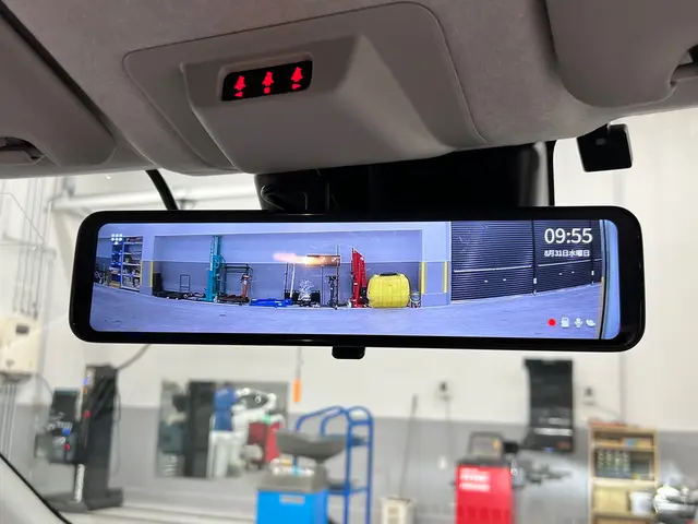 作業外注一切なし◎経験年数20年のベテラン店舗！親切・丁寧に対応いたします。サービスの画像