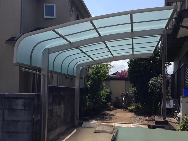 カーポートの設置、解体、屋根交換いたします。サービスの画像