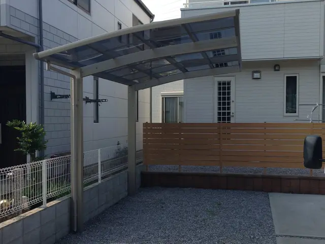 カーポートの設置、解体、屋根交換いたします。サービスの画像