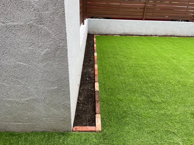 【人工芝施工】※無償保証1年間　※快適なお庭を造ります。サービスの画像