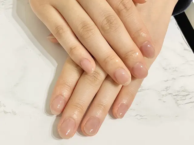 ◎ワンカラーネイル！丁寧な施術と楽しいおしゃべりで心も指先も輝く