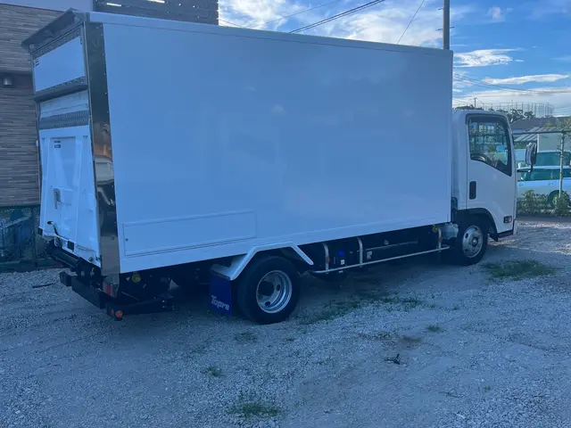 大量の荷物も弊社にお任せください！まずは無料見積りからご相談ください。サービスの画像