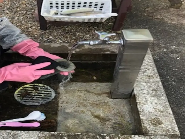 ◆女性スタッフが必ず同行いたします◆真心こめて大切なお墓を綺麗にいたします。サービスの画像