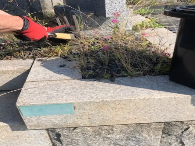 ◆女性スタッフが必ず同行いたします◆真心こめて大切なお墓を綺麗にいたします。サービスの画像