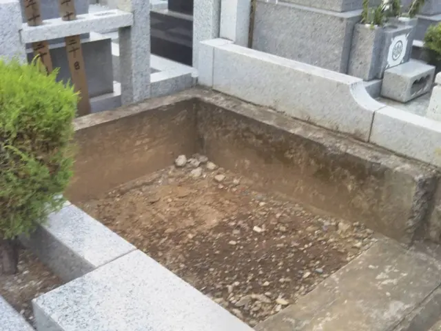 『お墓をどうすればよい？？』お任せ下さい！！ 改葬から埋葬まで真心込めてお手伝いサービスの画像