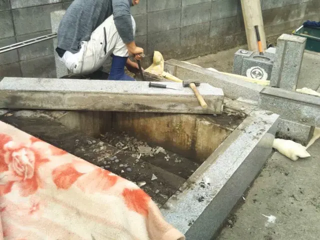 『お墓をどうすればよい？？』お任せ下さい！！ 改葬から埋葬まで真心込めてお手伝いサービスの画像