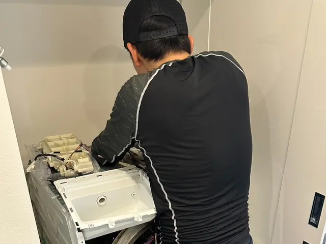 【明日でも作業可能です】洗濯機の分解掃除のプロが訪問、少数精鋭企業！サービスの画像