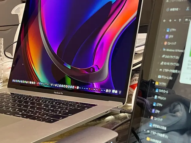 パソコンが遅くなった・動かない。お任せください。HDDからSSD換装も出来ます。サービスの画像