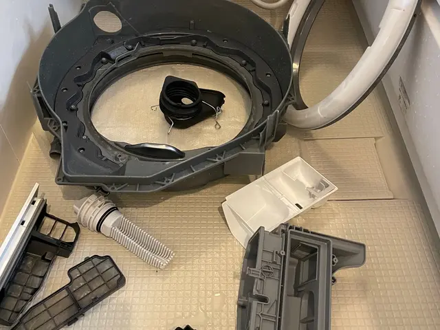 私がお伺いします。パナソニック製ヒートポンプ/ヒーター洗浄は追加料金なし◯サービスの画像