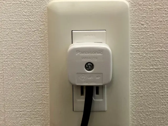 福岡市【壁掛け扇風機の取り付け】電気工事士による電源配線工事も可能ですサービスの画像