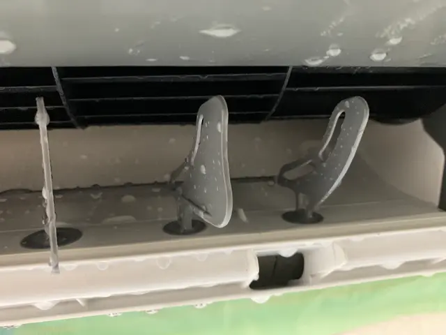 経験10年実績多数のスタッフが誠実、丁寧なエアコンクリーニングサービスを施しますサービスの画像