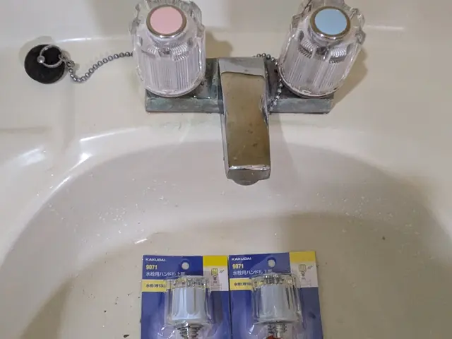 パッキン交換を行ったが水漏れ止まらず洗面蛇口交換サービスの画像