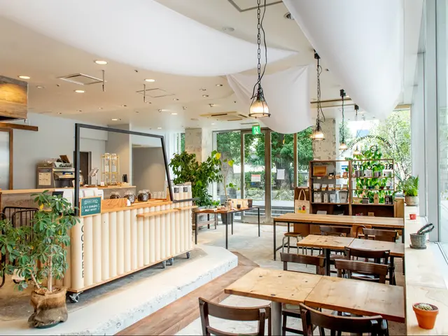 大手での業務経験を活かした確かな技術。カメラマン歴11年の当店にお任せください。