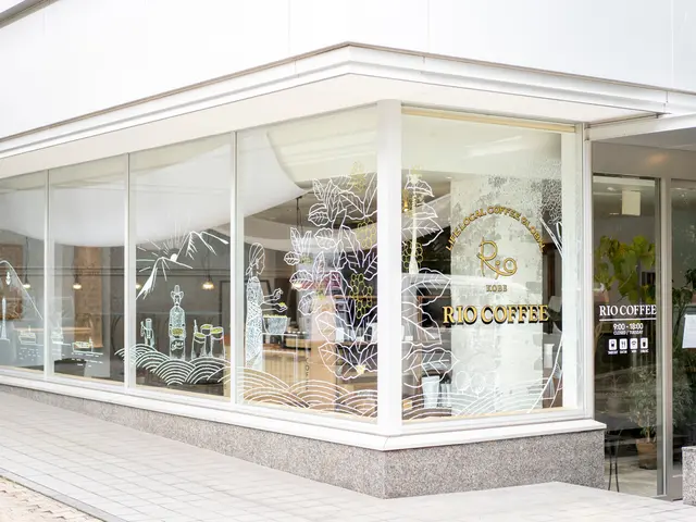 大手での業務経験を活かした確かな技術。カメラマン歴11年の当店にお任せください。