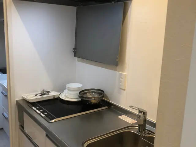 【完全自社】油汚れはなかなか取れませんよね？そんな面倒を当社にお任せください。サービスの画像