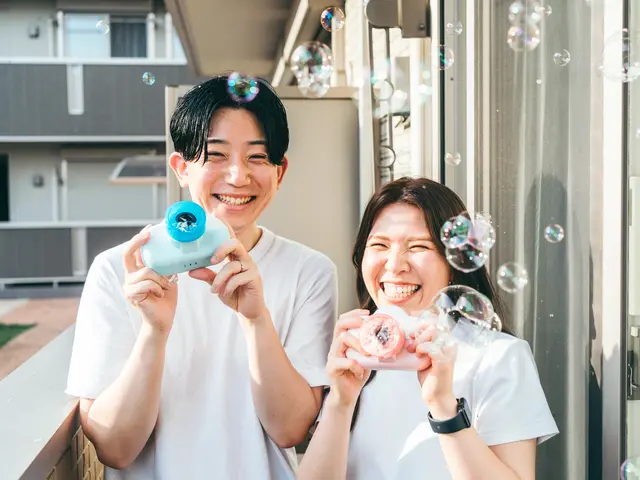 【愛おしい瞬間を形に】自然なおふたりを残します！ペットも一緒に♪サービスの画像