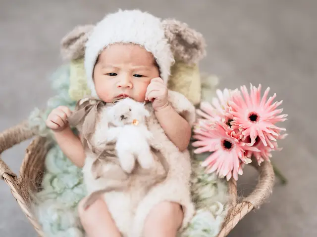 「助産師だから叶う、安心×安全×デザインの特別なニューボーンフォト」