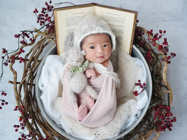 「助産師だから叶う、安心×安全×デザインの特別なニューボーンフォト」